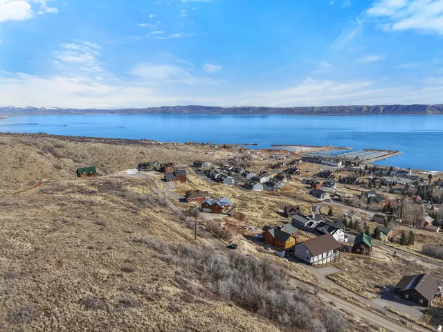809 N Cambry Dr, Garden City, Utah 84028