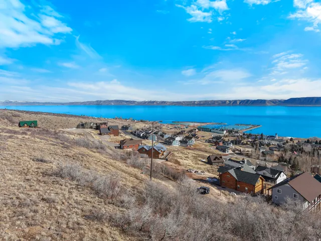 809 N Cambry Dr, Garden City, Utah 84028