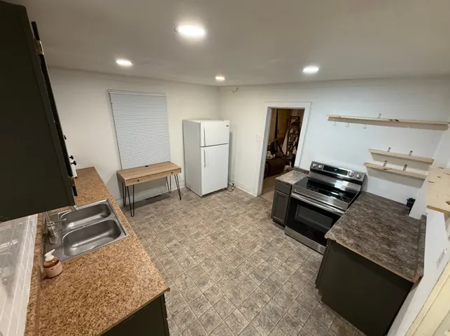 46 E E St, Helper, Utah 84526