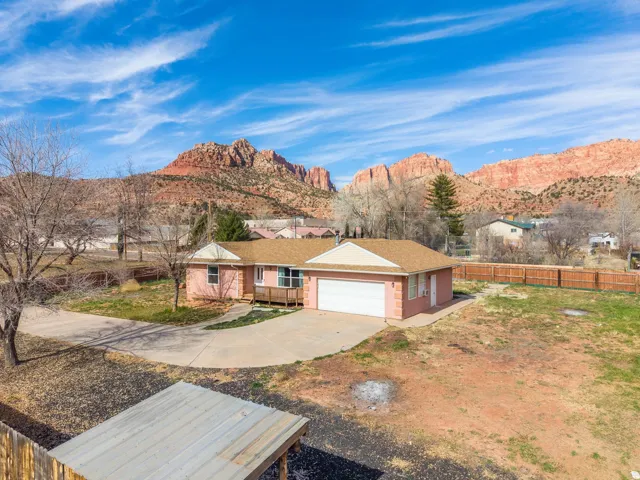 780 N Hildale St, Hildale, Utah 84784