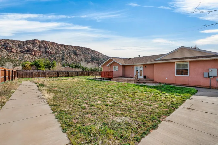 780 N Hildale St, Hildale, Utah 84784