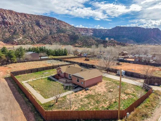 780 N Hildale St, Hildale, Utah 84784