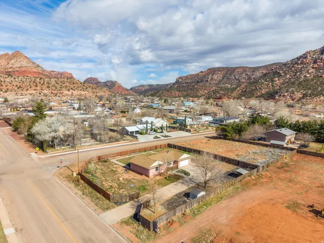 780 N Hildale St, Hildale, Utah 84784