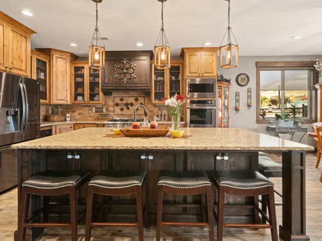 152 N 8750 E, Huntsville, Utah 84317