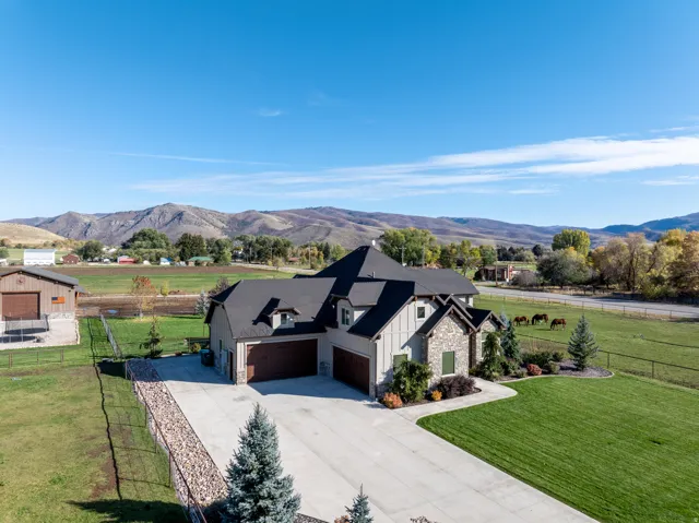 152 N 8750 E, Huntsville, Utah 84317