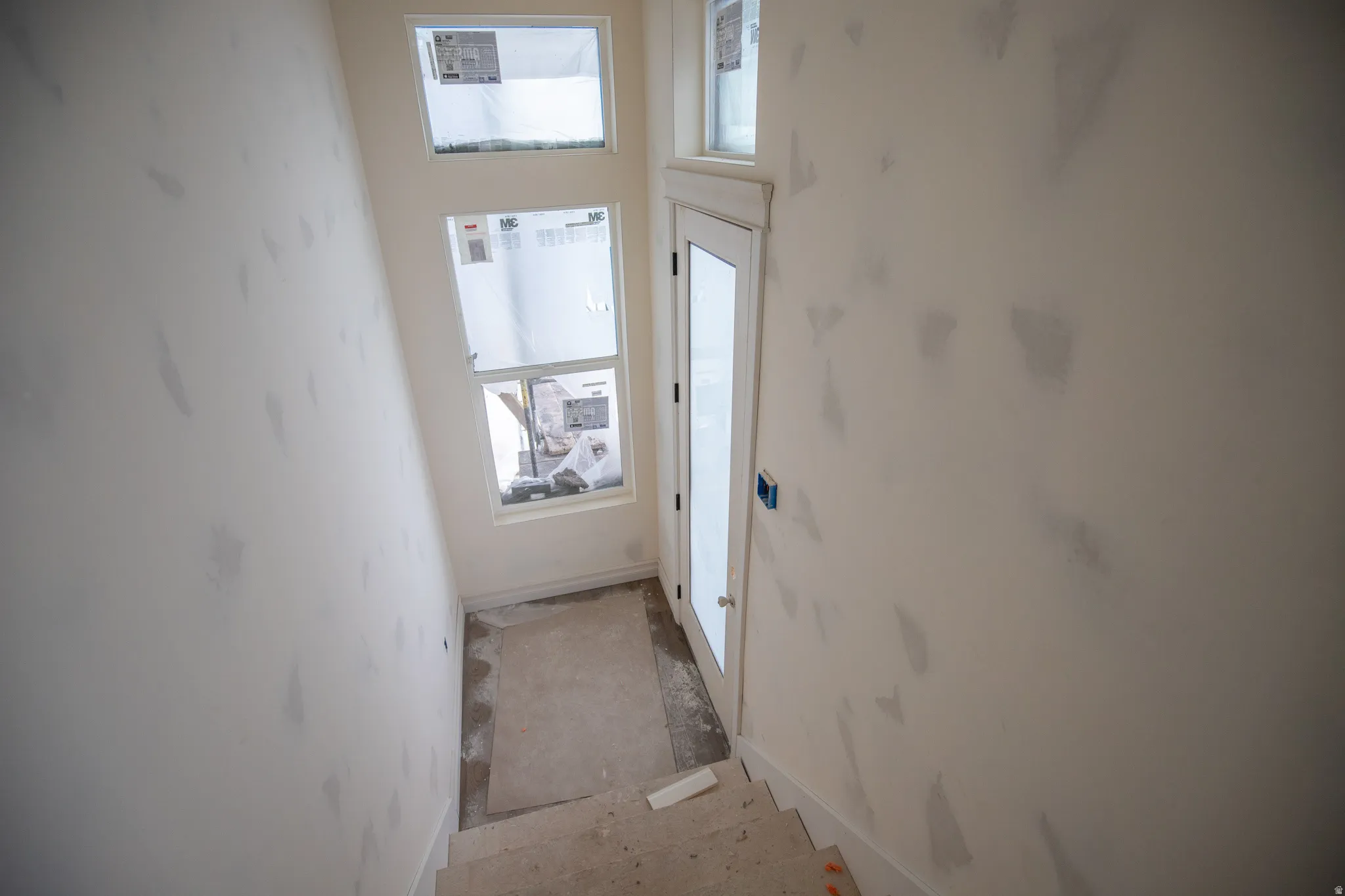 Entryway featuring healthy amount of natural light