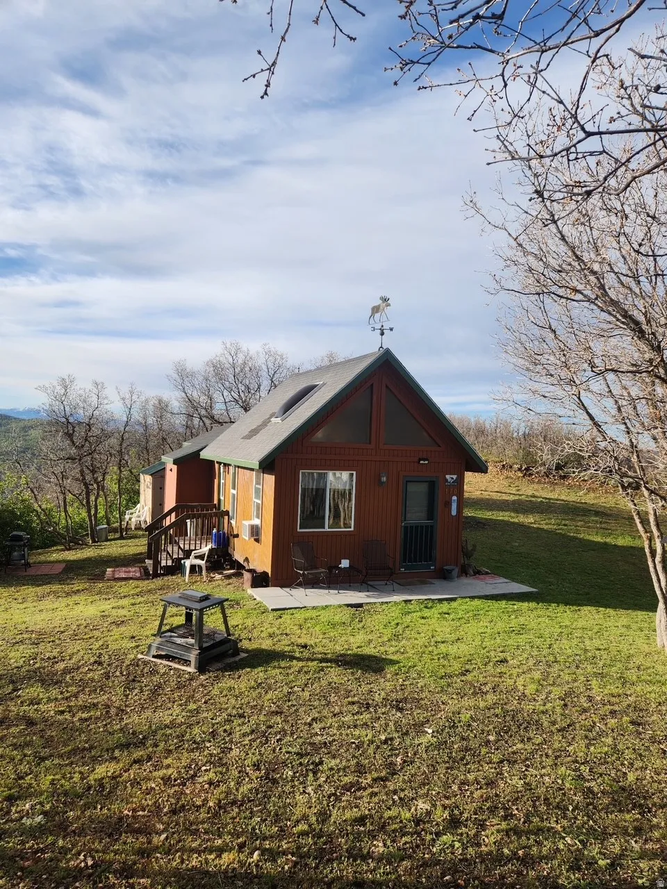Lots of space to park and have family/friends bring their RV's