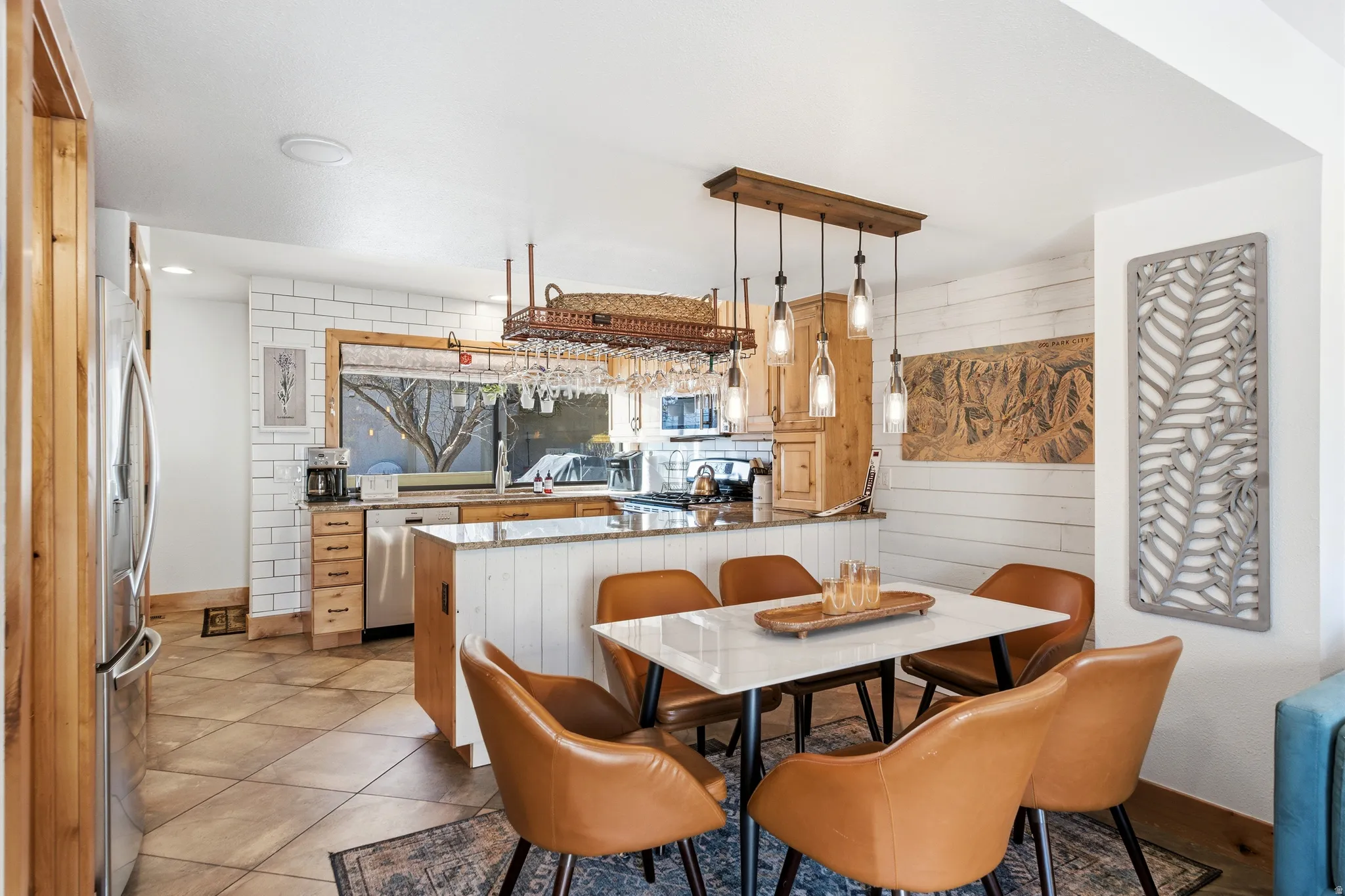 Dining room with baseboards