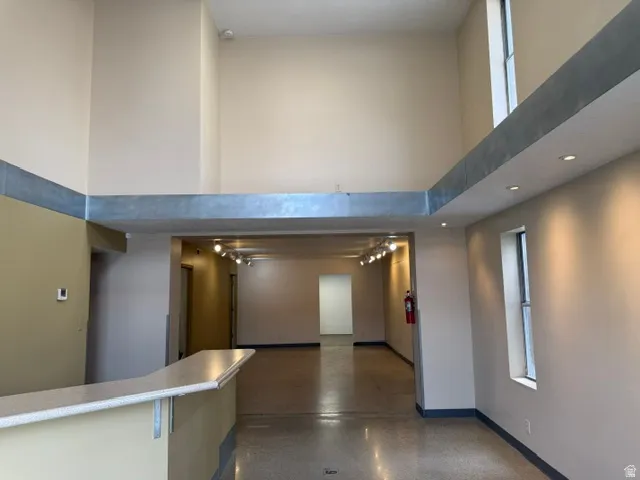 High ceiling, Open area.