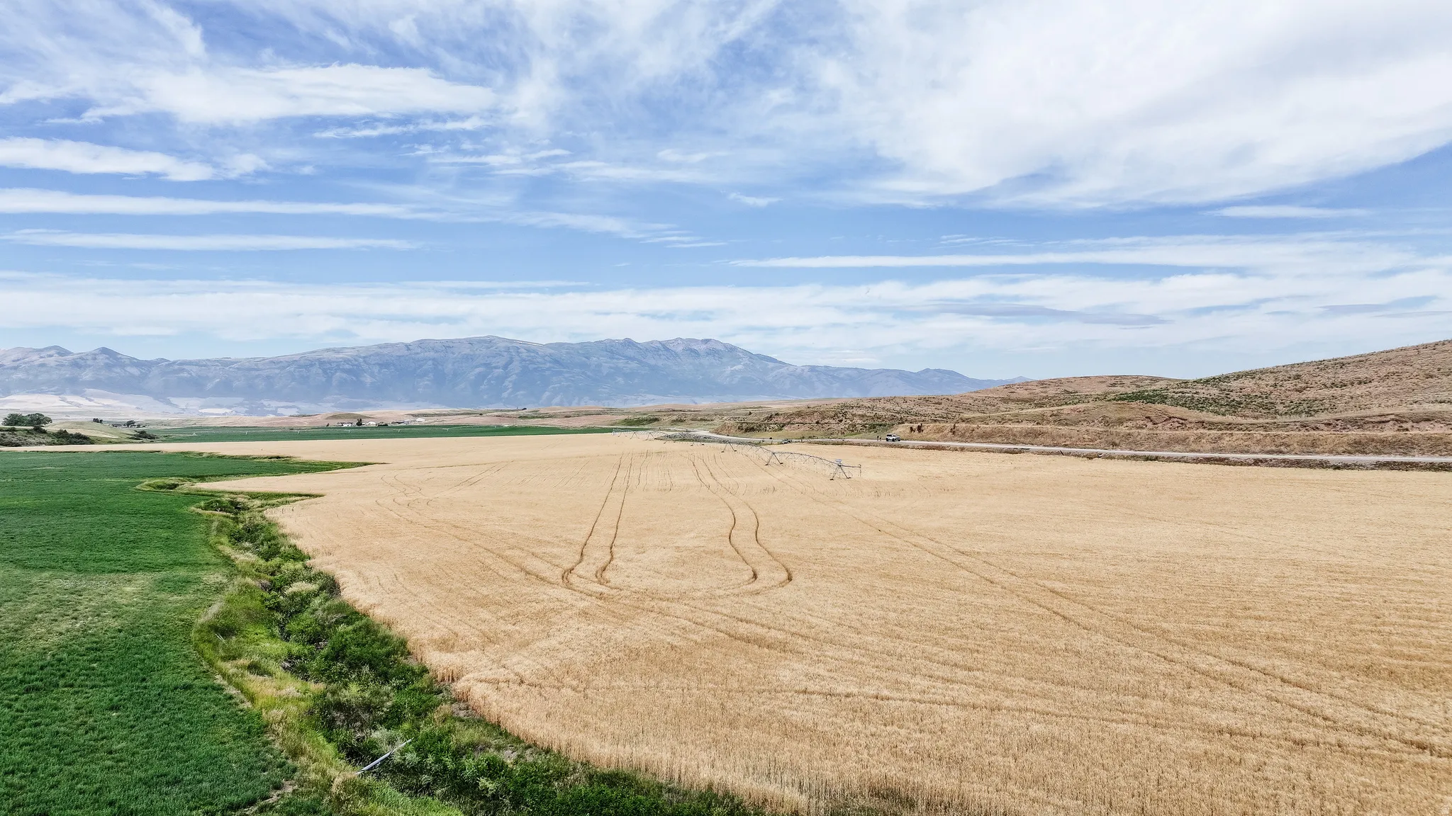 View of mountain background with rural landscape