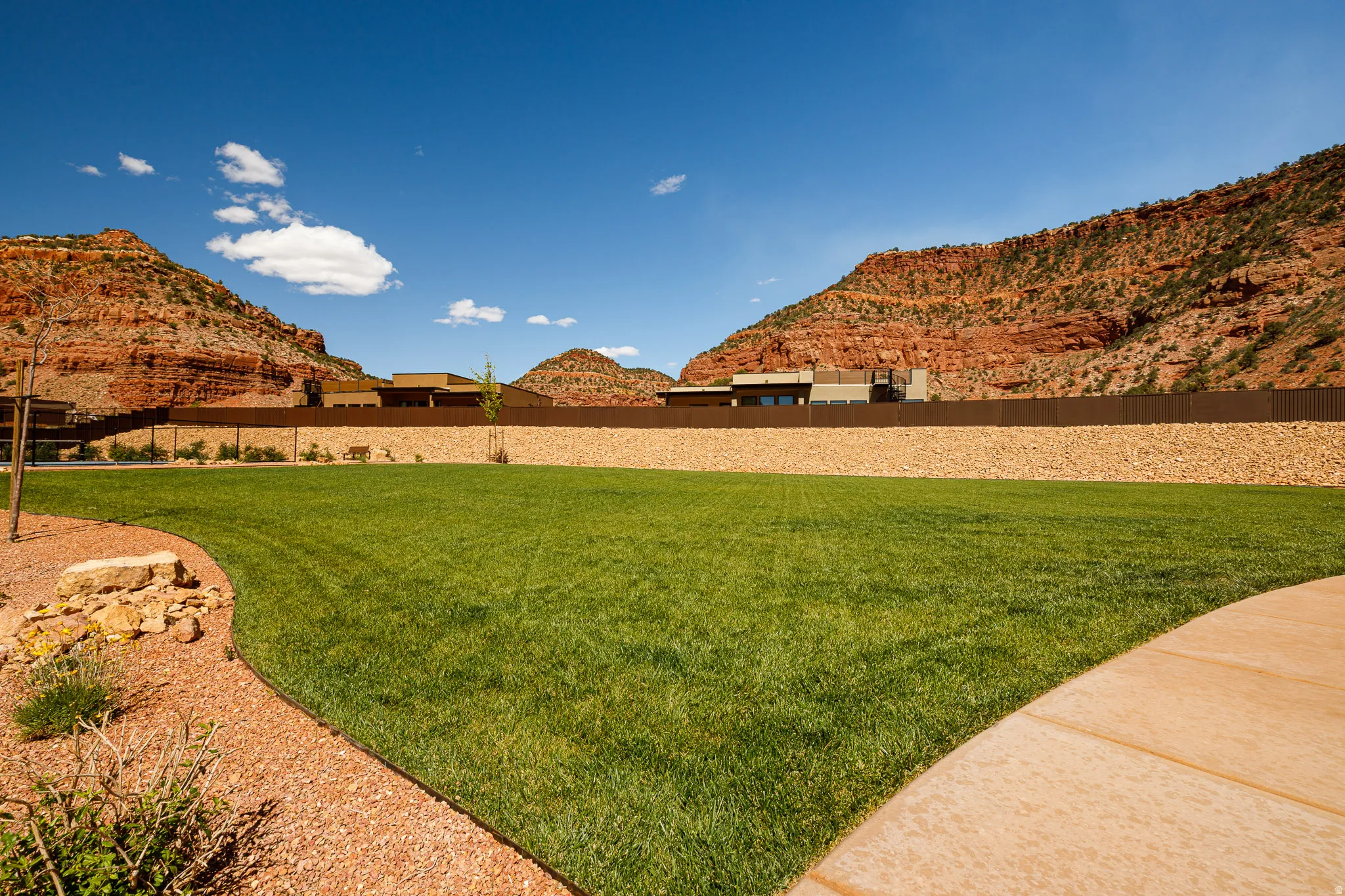 View of yard featuring a mountain view