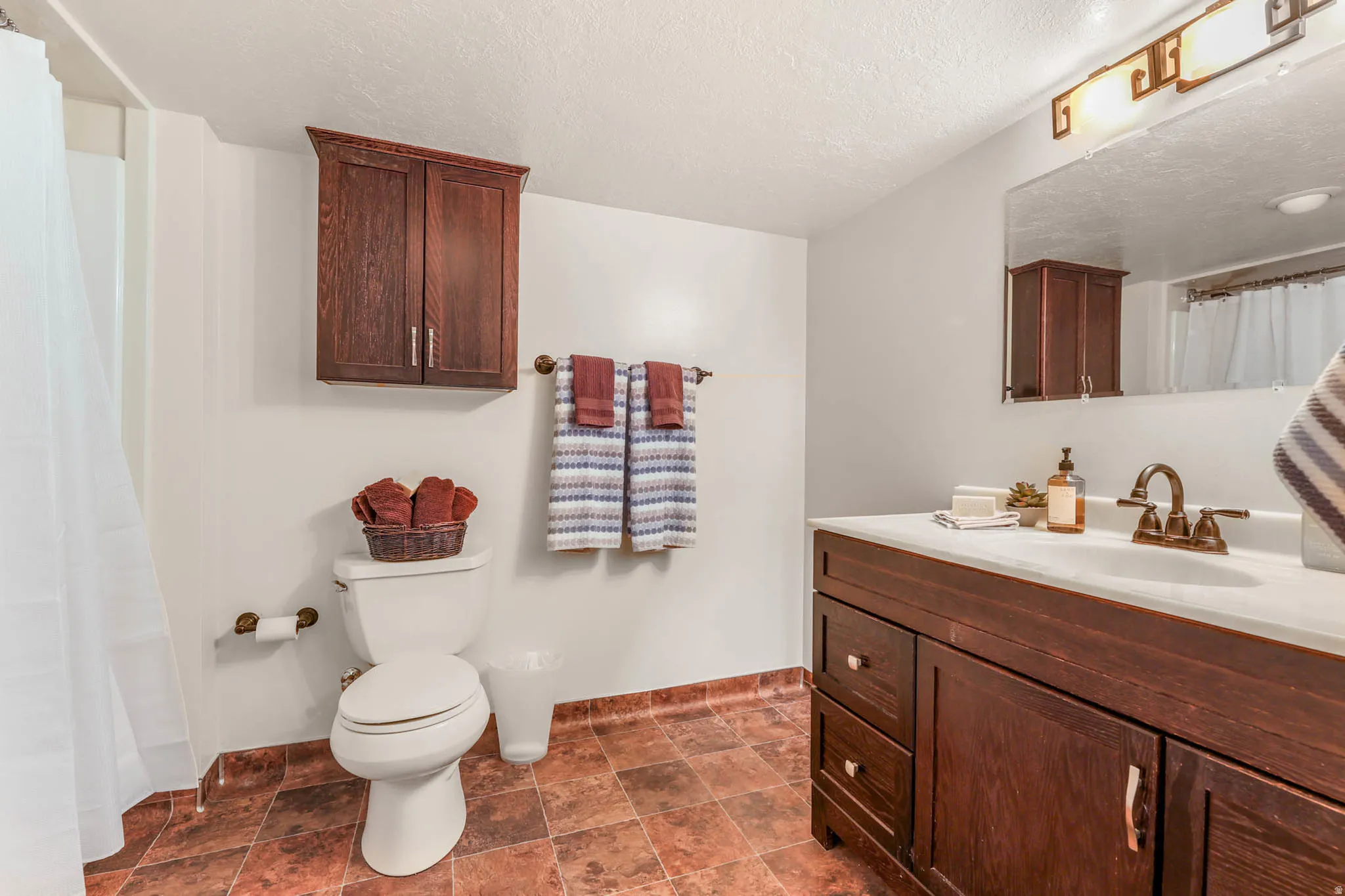 Full basement bathroom