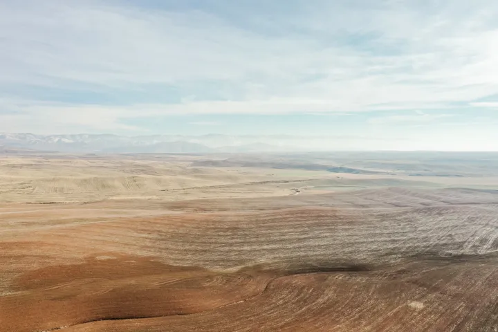 Bird's eye view of a mountain backdrop