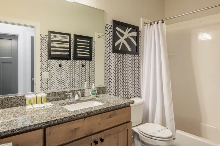 347 N Puerta Dr, Washington, Utah 84780