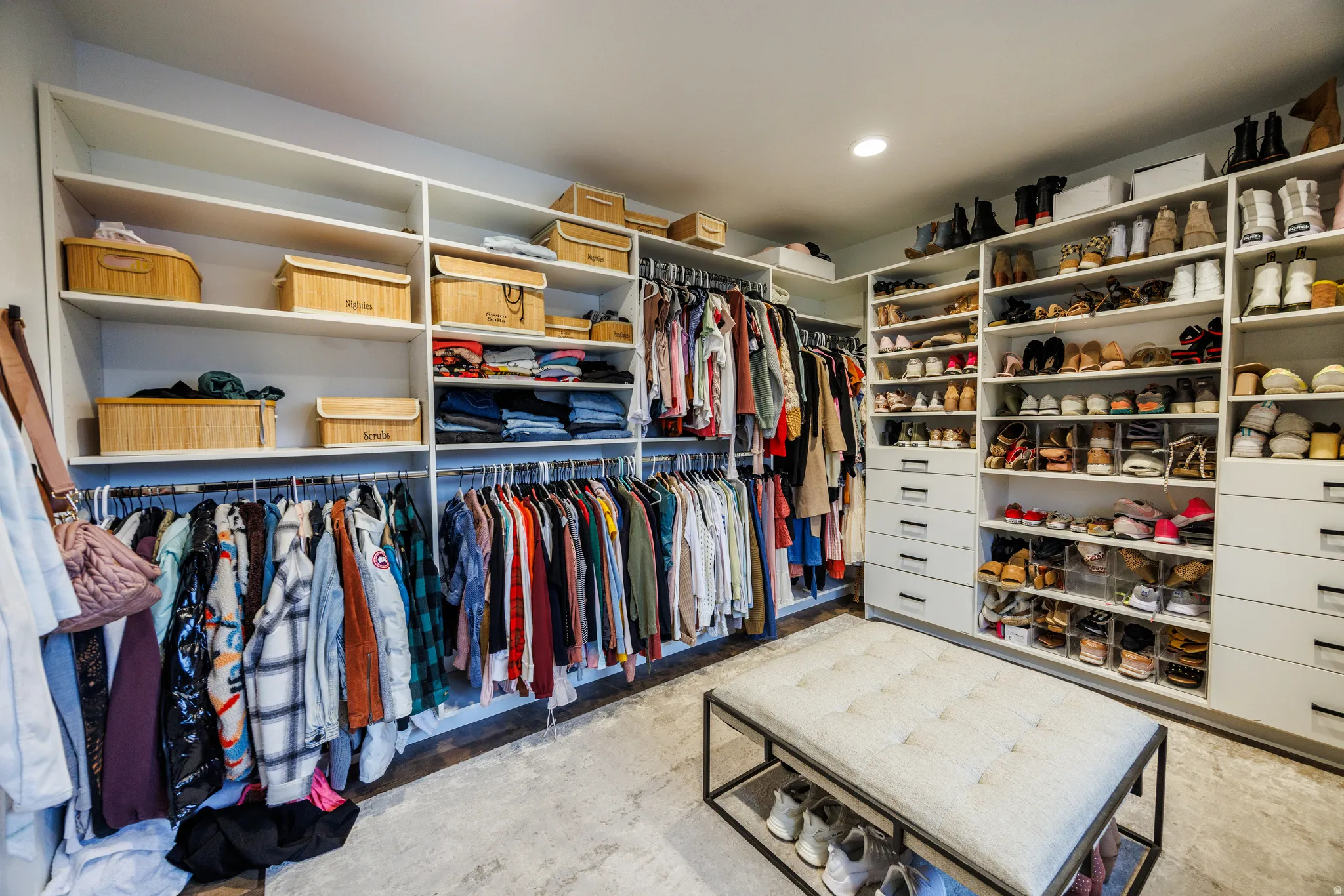 View of walk in closet