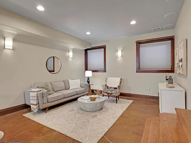 1326 S 1000 E, Salt Lake City, Utah 84105