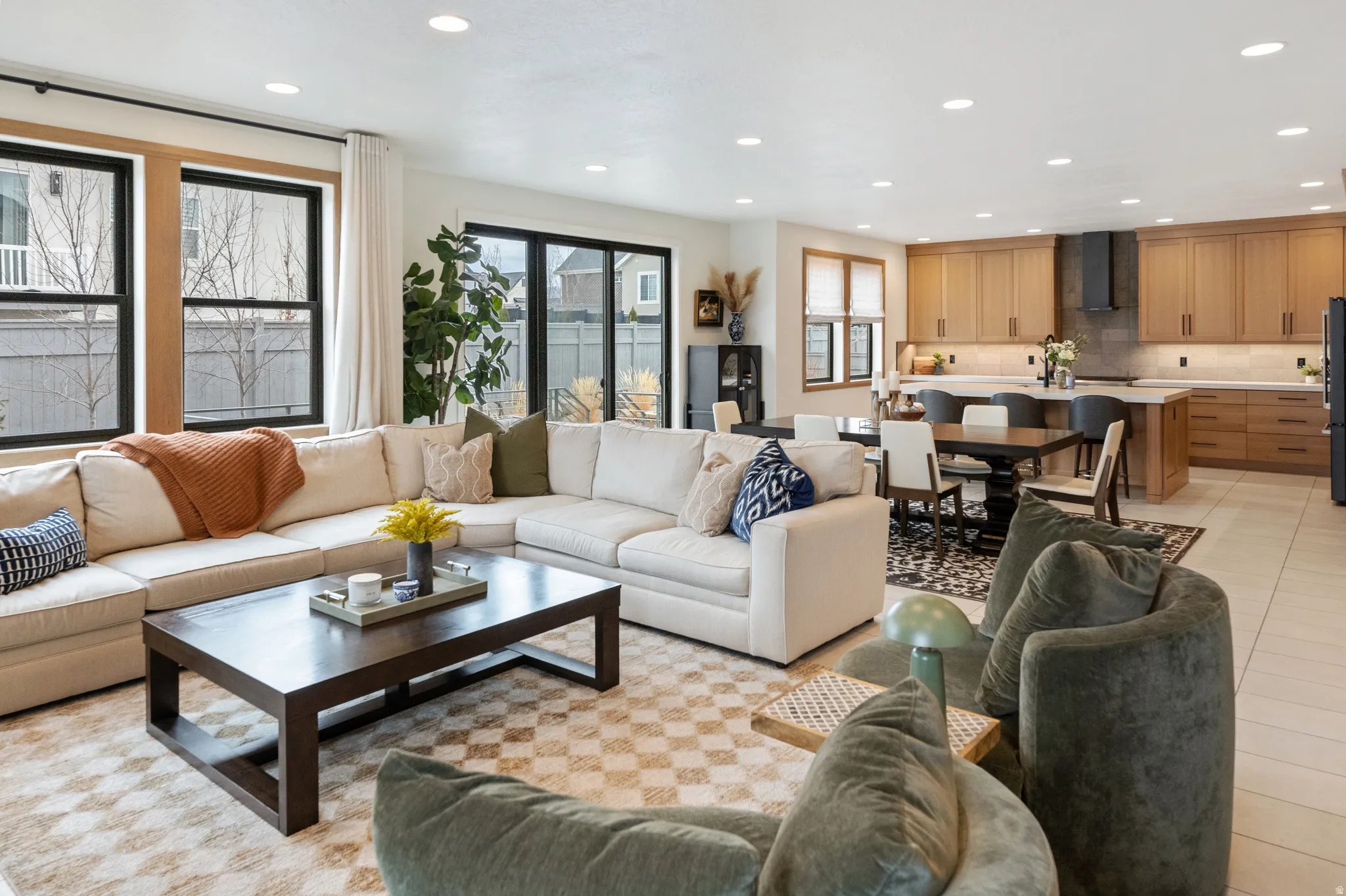 Living area featuring recessed lighting