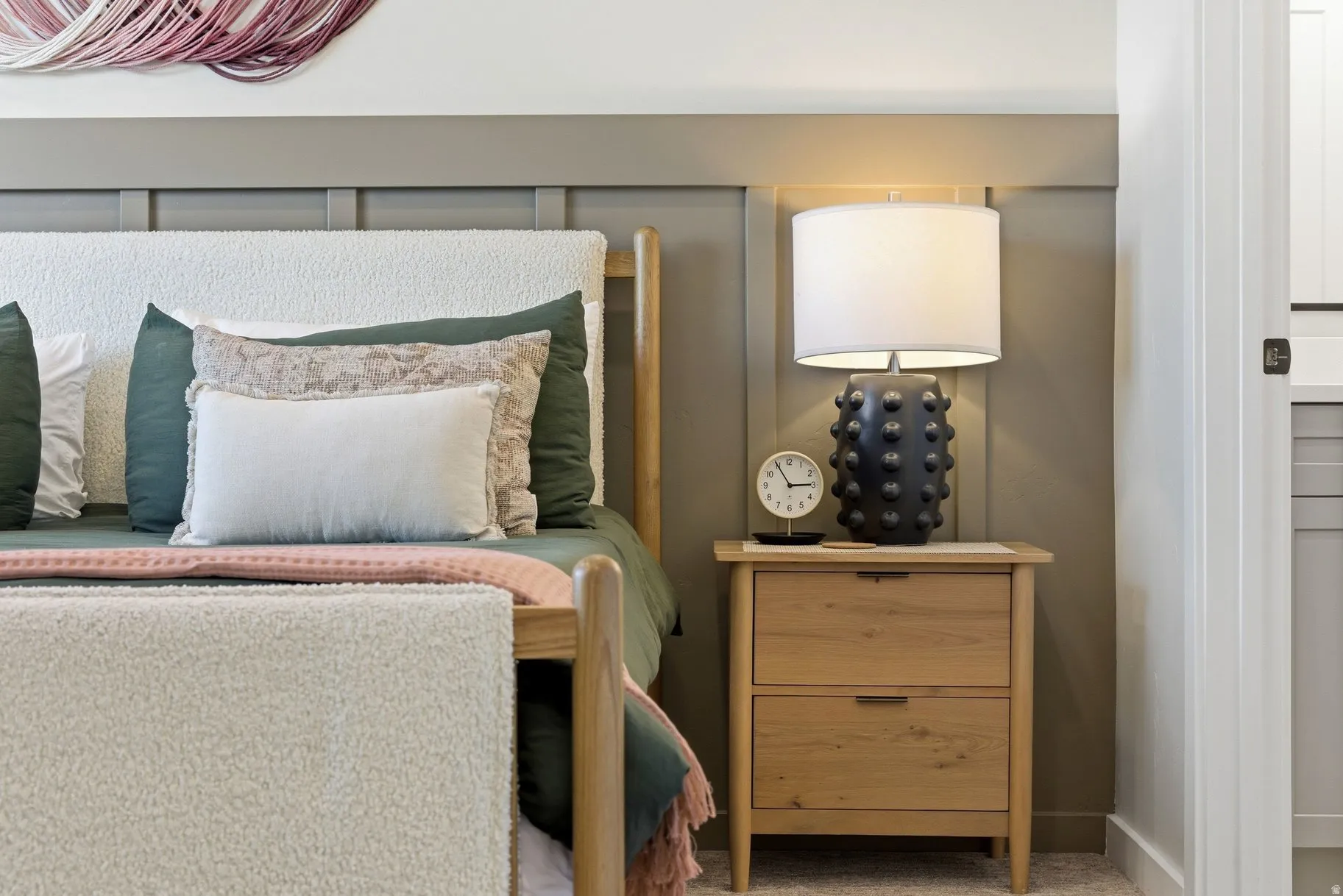 Bedroom with carpet