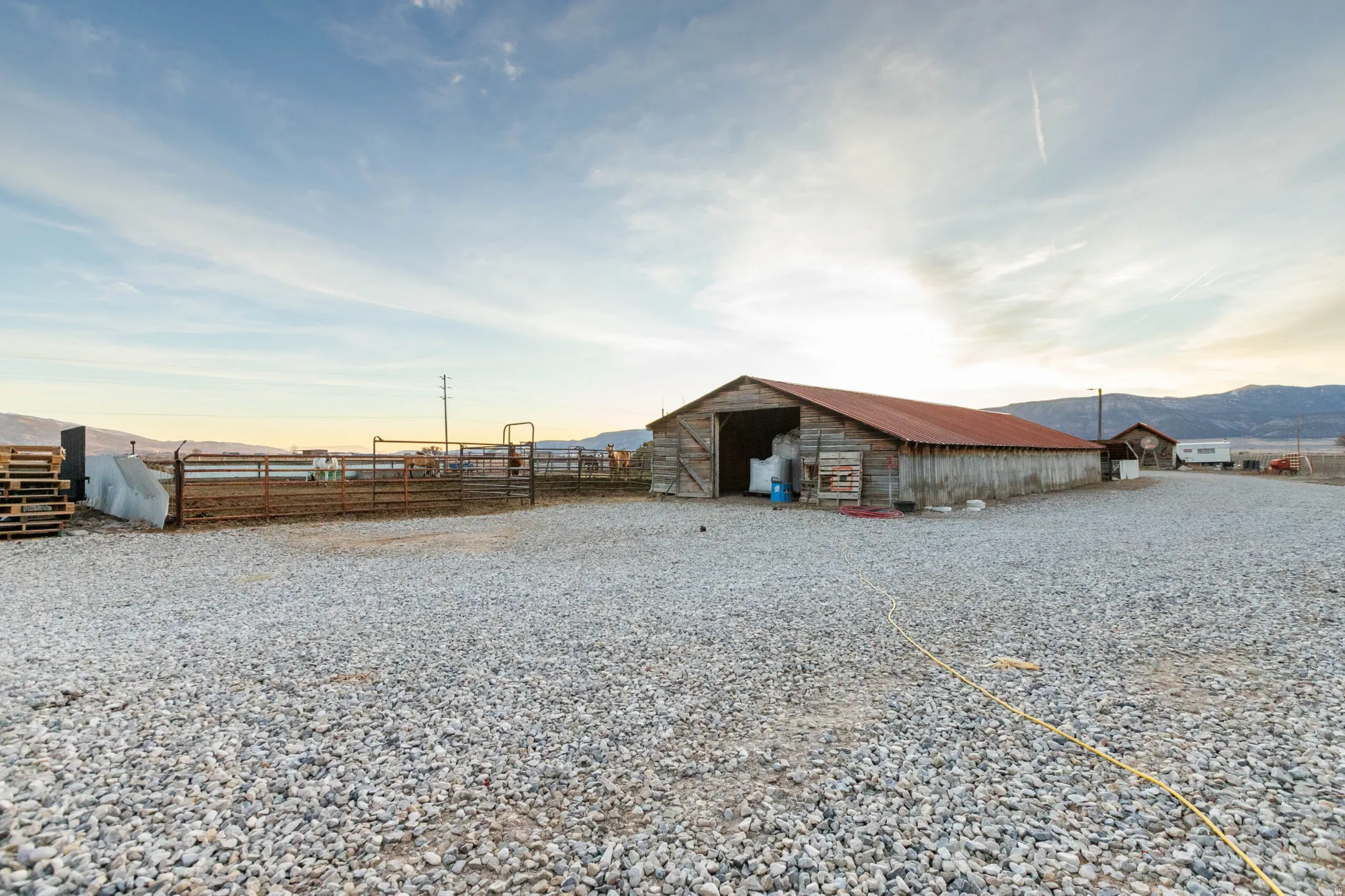 View of pole building featuring a mountain view