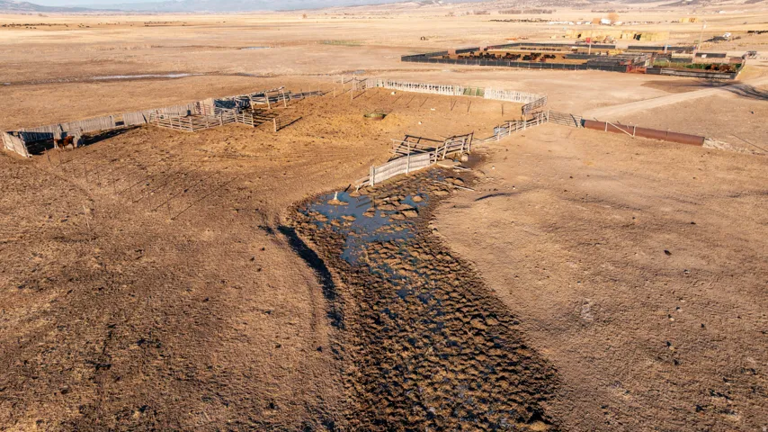 Overview of rural landscape featuring a desert landscape