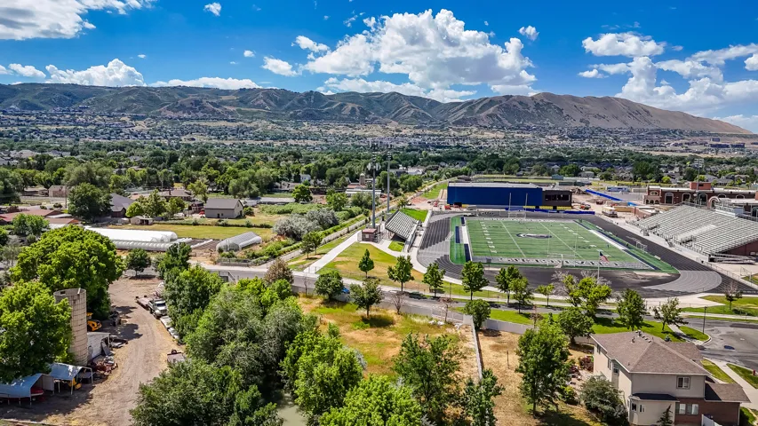Aerial view of a mountainous background