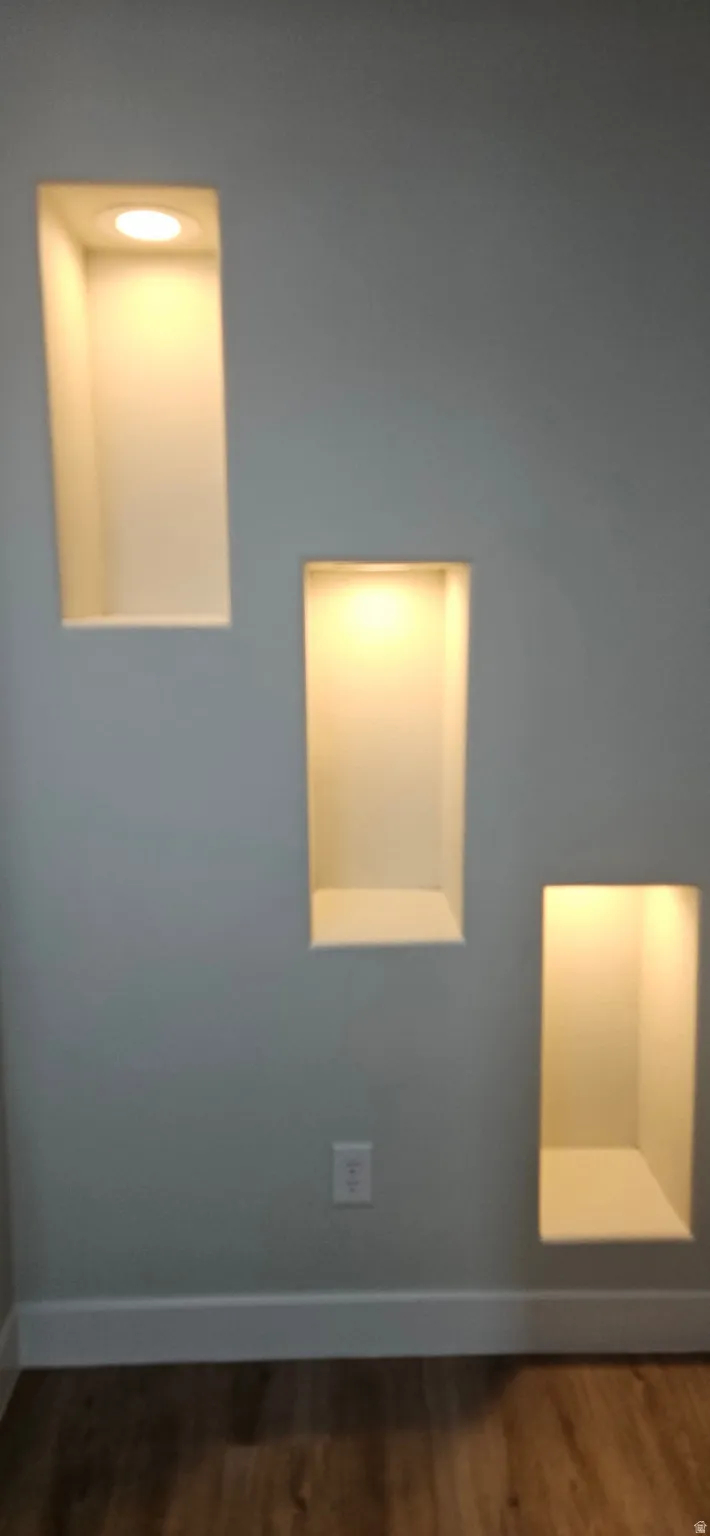 Office lighting and nook feature