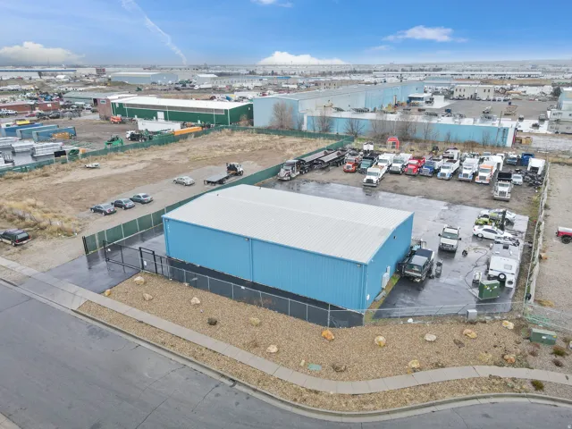 Bird's eye view of an industrial area