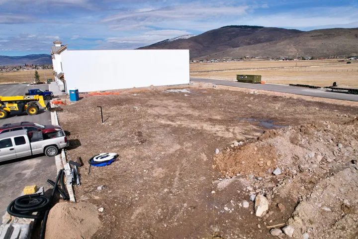 View of yard with a mountain view