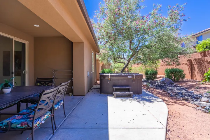 3800 Paradise Village Dr #58, Santa Clara, Utah 84765