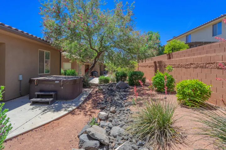 3800 Paradise Village Dr #58, Santa Clara, Utah 84765