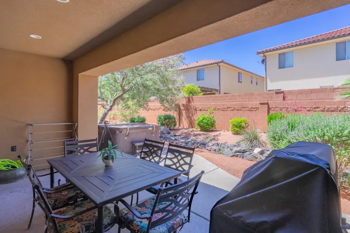 3800 Paradise Village Dr #58, Santa Clara, Utah 84765