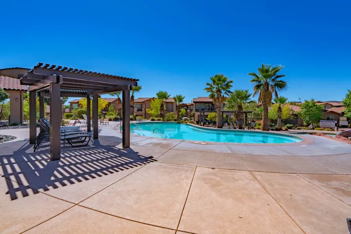 Resort Clubhouse and Pools