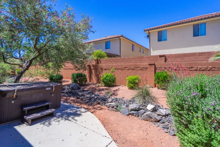 3800 Paradise Village Dr #58, Santa Clara, Utah 84765