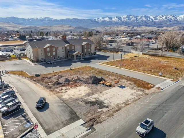 211 N Commercial St, Morgan, Utah 84050