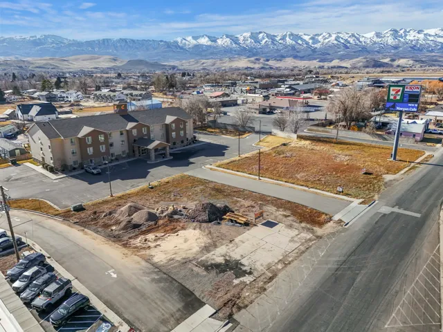 211 N Commercial St, Morgan, Utah 84050