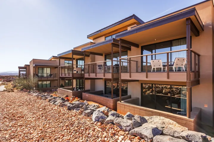 1550 E Black Desert Dr #83127, Ivins, Utah 84738