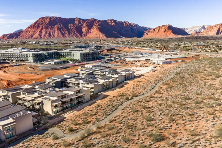1550 E Black Desert Dr #83127, Ivins, Utah 84738