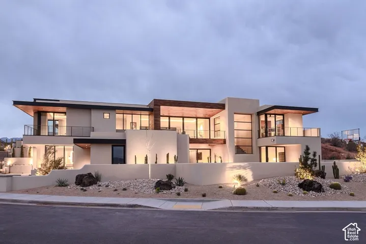 63 E Colima Rd, Washington, Utah 84780