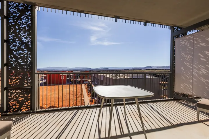 1500 E Black Desert Dr #43218, Ivins, Utah 84738