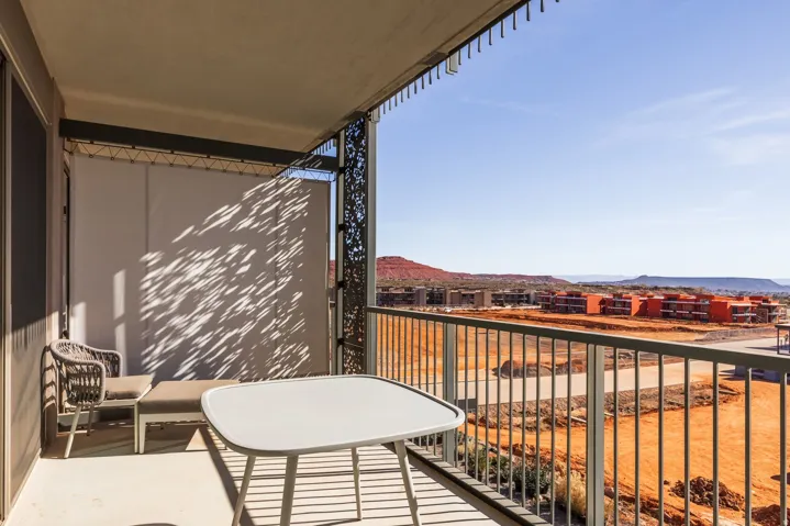 1500 E Black Desert Dr #43218, Ivins, Utah 84738