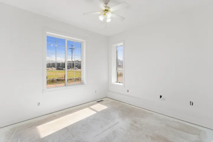Unfurnished room