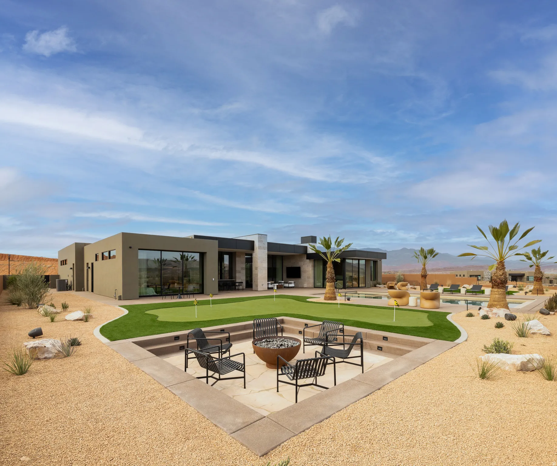 Cozy Sunken FirePit and Putting Green with Exterior Speakers