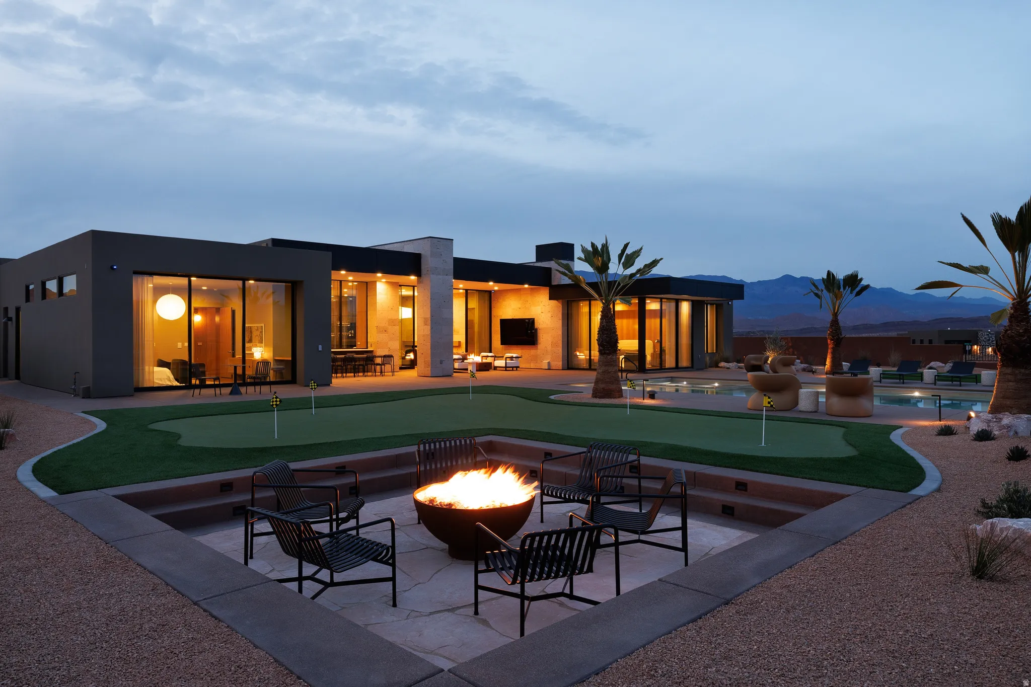 Cozy Sunken FirePit and Putting Green with Exterior Speakers