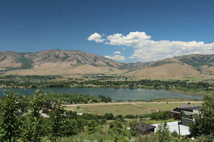 Mountain view with a nearby body of water