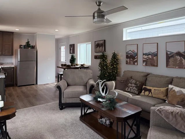 493 Valley View Dr, Hyrum, Utah 84319