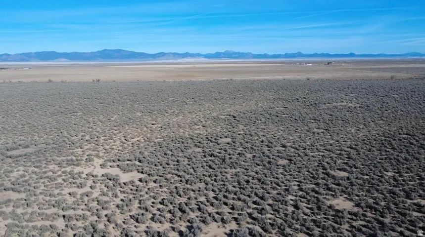 View of mountain background featuring a desert landscape