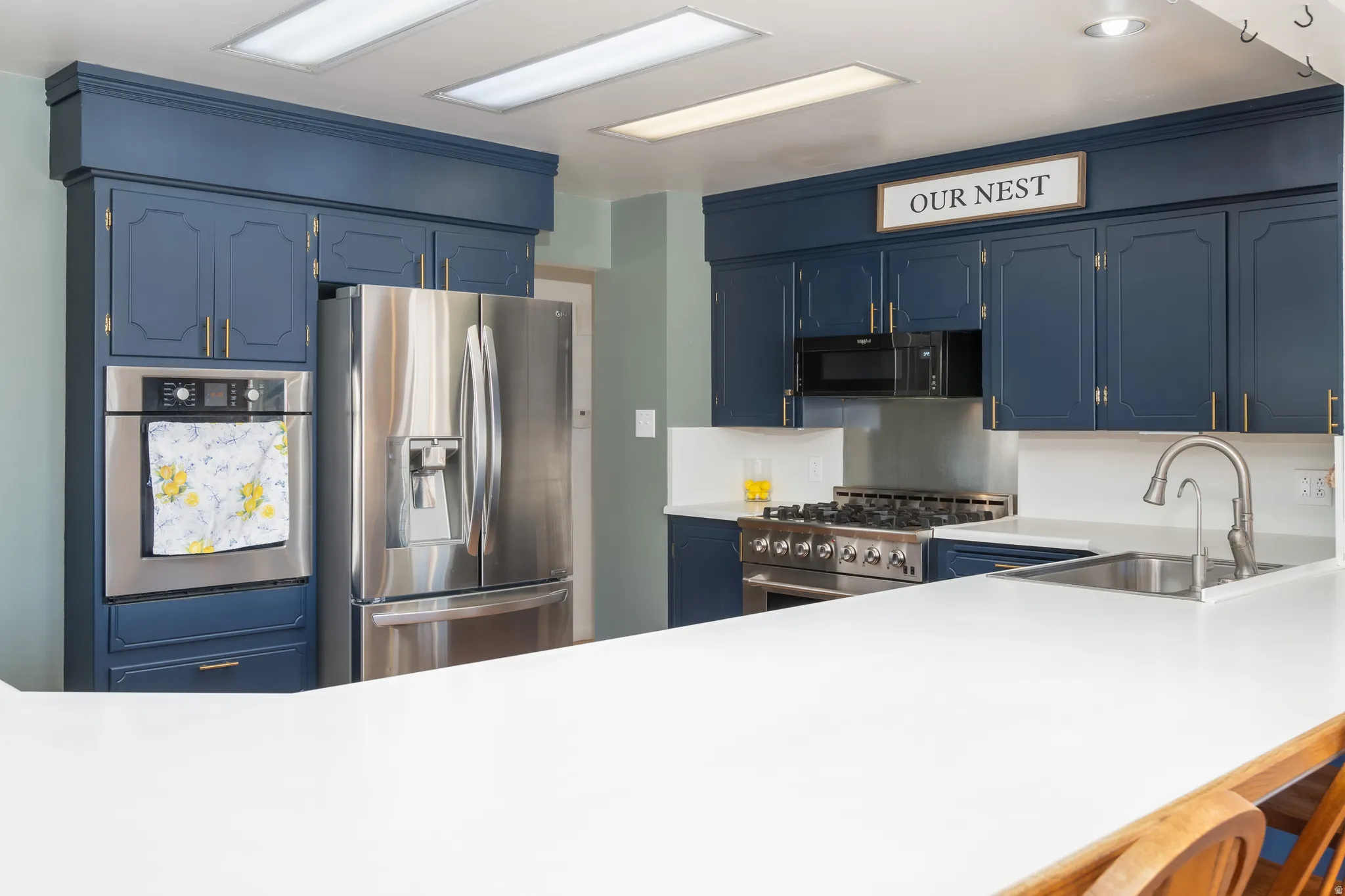 Commercial gas range