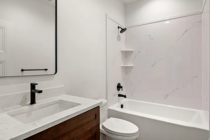 32 N 2nd St, Paris, Idaho 83261