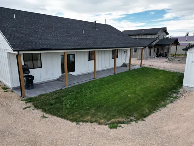 32 N 2nd St, Paris, Idaho 83261