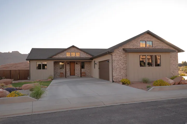 2182 Salida Del Sol, Moab, Utah 84532